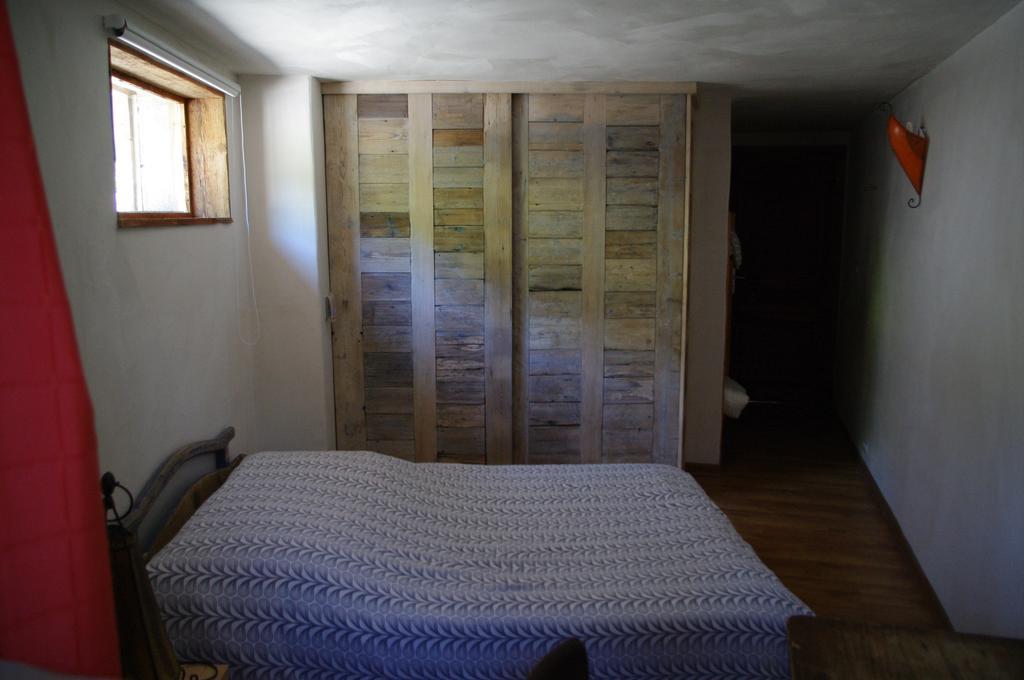 Appartement Dans Chalet De Montagne Bozel 部屋 写真