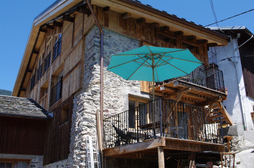 Appartement Dans Chalet De Montagne Bozel 部屋 写真